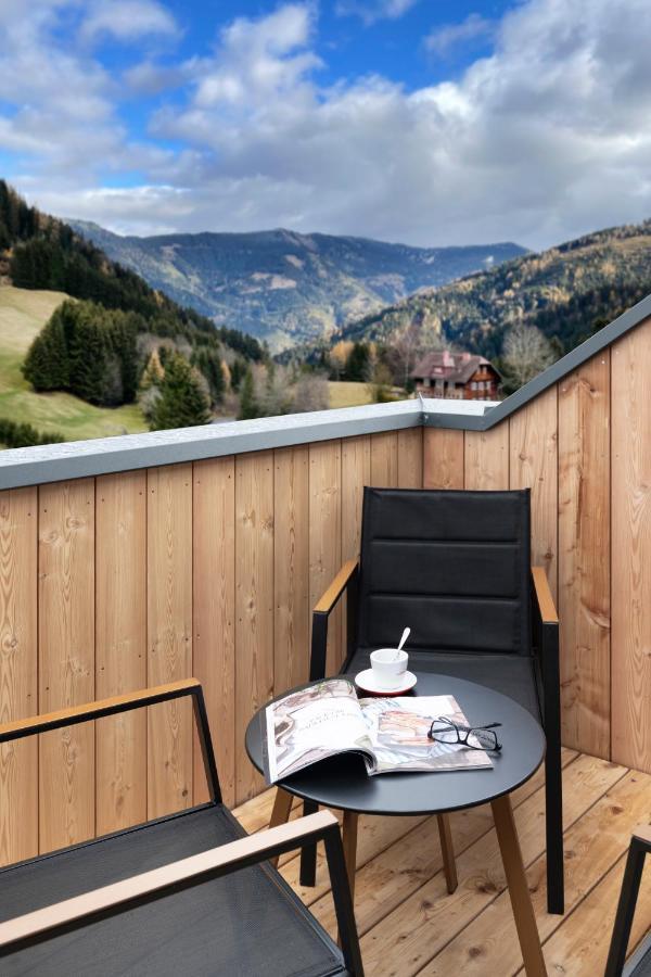 Alpenhotel & Aparthotel Lanz Hohentauern Bagian luar foto