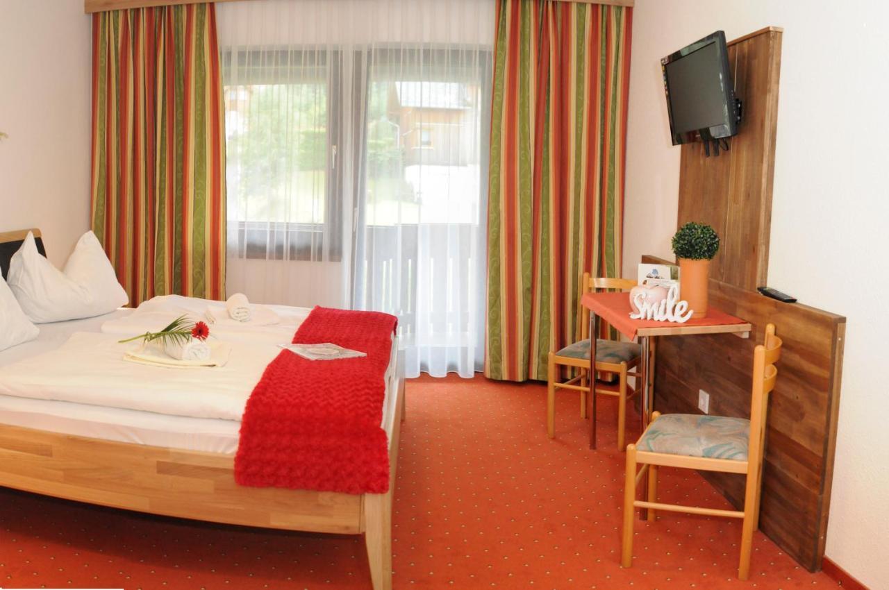 Alpenhotel & Aparthotel Lanz Hohentauern Bagian luar foto